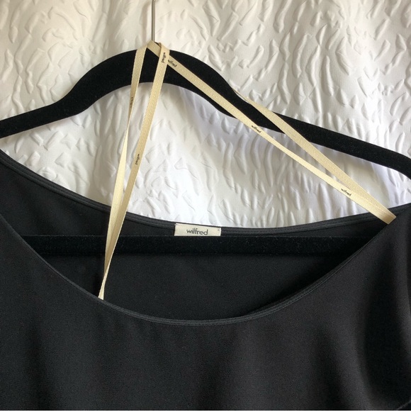 BNWT Aritzia Wilfred Black Allaire Ruffle One Shoulder Blouse - Picture 6 of 16